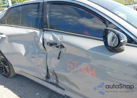 2025 Kia K5 Gt-Line из США, поврежденный, VIN KNAG64J71S5306384